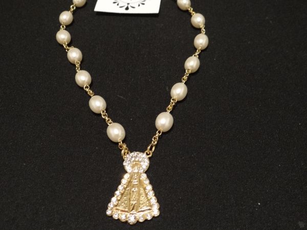 Colar´pérola com Nossa Senhora Aparecida